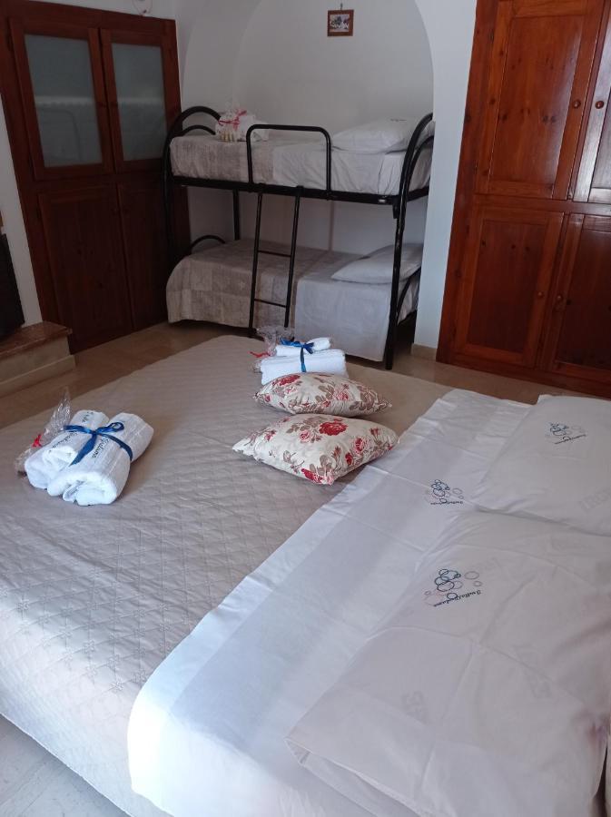 Trullo Girolamo Apartment อัลเบโรเบลโล ภายนอก รูปภาพ